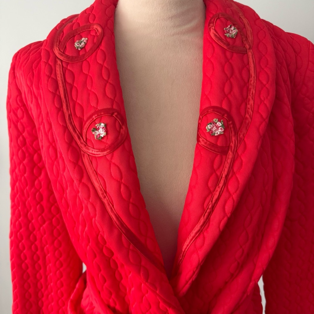 Vintage Rhapsody by Glazier Quilted Bed Jacket w/ Belt 💋✨ - Picture 2 of 14